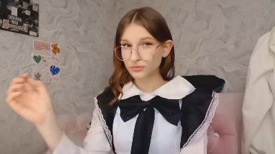 BlossomMedina webcam model stream image