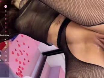 crystallana webcam chaturbate model stream image