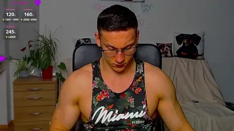 ZeinMiracles webcam model stream image