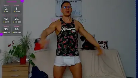 ZeinMiracles webcam model stream image