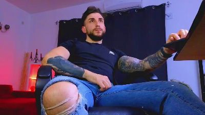 MightyAaronX webcam model stream image