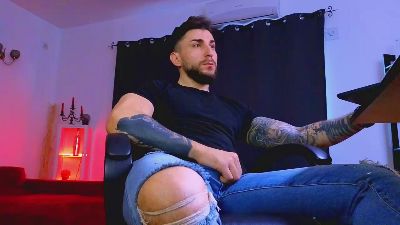 MightyAaronX webcam model stream image