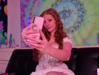 daphnemadison webcam chaturbate model stream image