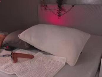 ken_boy_ webcam model stream image