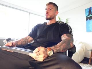 Dimitri Sullivan webcam model stream image