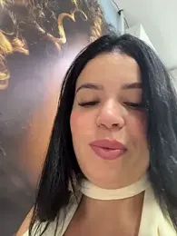 Rafaellaz webcam model stream image