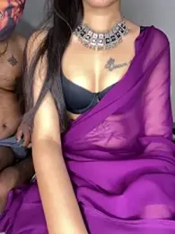 Suhu_love webcam stripchat model stream image