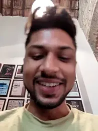 _IRRESISTIBLE_ webcam model stream image