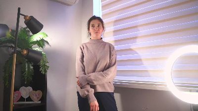 VioletKizewski webcam model stream image