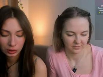 pamilarakestraw webcam model stream image