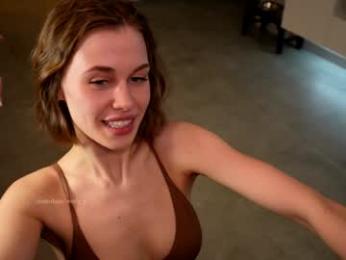 molly_p webcam chaturbate model stream image