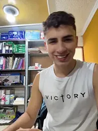 AdrianRinaldi webcam model stream image