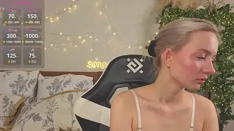 IdaValenti webcam stripchat model stream image