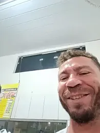 RobertoLuiz84 webcam stripchat model stream image