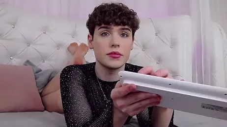 RobbyCharming webcam model stream image