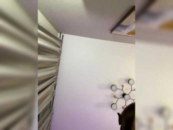 OlivkaVif webcam model stream image