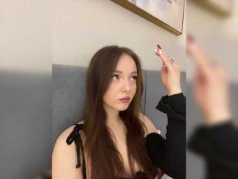 OlivkaVif webcam model stream image