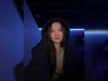 OlivkaVif webcam model stream image