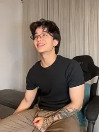 ajordanR webcam stripchat model stream image