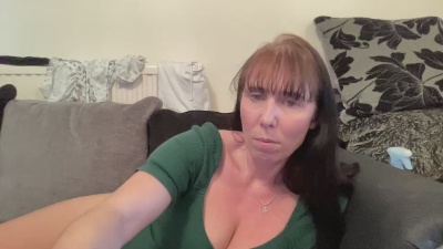 Hotbabe2019 webcam model stream image