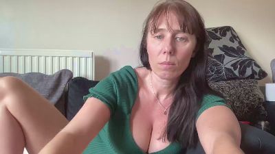 Hotbabe2019 webcam model stream image