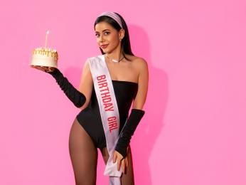 JessieLiu webcam model stream image