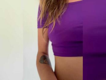 KinaMoonLove webcam bongacams model stream image