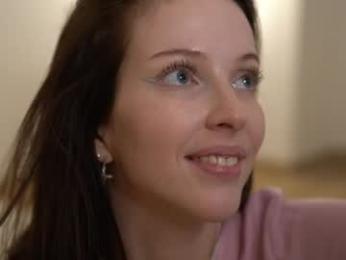 my__stella webcam model stream image