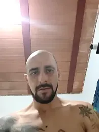 fire_menxxx001 webcam model stream image