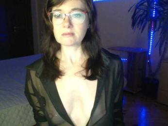 Viorica webcam bongacams model stream image