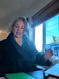 Canadian_BBW webcam model stream image