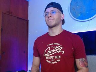 Sammuel Rogers webcam model stream image