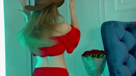 SelinSwarovski webcam model stream image