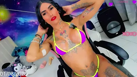 Nella_Dolls webcam stripchat model stream image