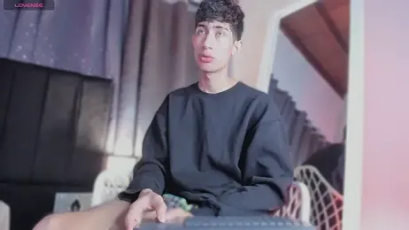 NovaaWheler webcam model stream image