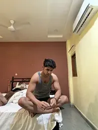 Vihaaanfucks webcam stripchat model stream image