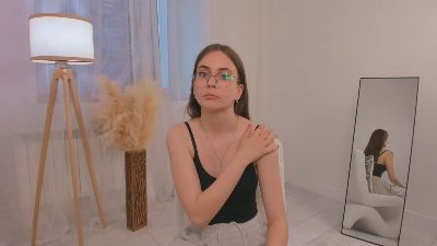 TrudiCorchero webcam model stream image