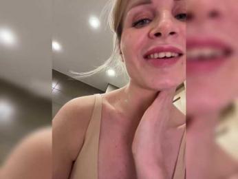 -x777x- webcam model stream image