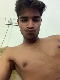 kaushikhotty webcam stripchat model stream image