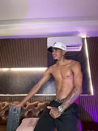 AaronCruz_ webcam stripchat model stream image