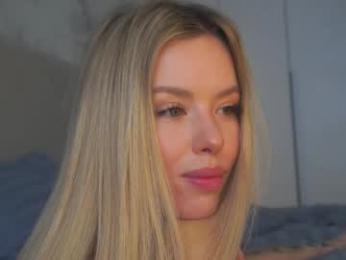 agent_blonde webcam model stream image