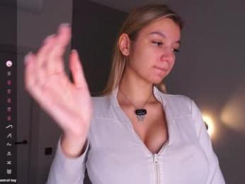 margarethowell webcam chaturbate model stream image