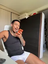 sendfer webcam stripchat model stream image