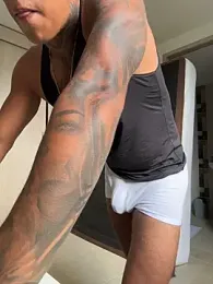 sendfer webcam stripchat model stream image