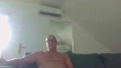 juantobanana webcam model stream image