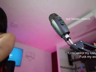 girl-hotbicth webcam model stream image