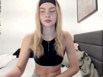 ariah_is_blonde webcam chaturbate model stream image