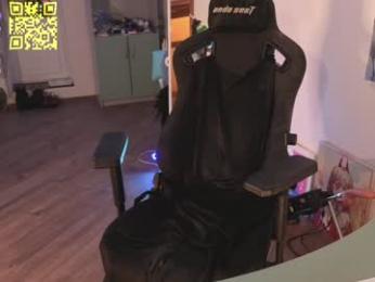 glorikitty webcam model stream image