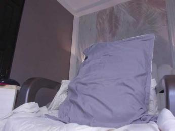 Pamela-78 webcam model stream image