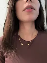 -_MiaQueen_- webcam model stream image